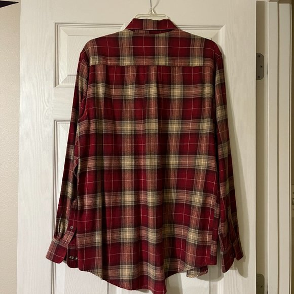 Men's Arrow Plaid Flannel - Picture 2 of 3